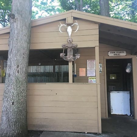 Shade Acres Campgound And Cottages Catawba Island Екстер'єр фото