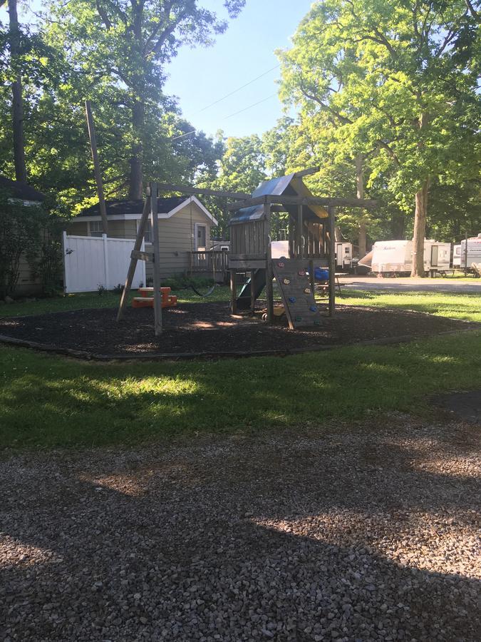 Shade Acres Campgound And Cottages Catawba Island Екстер'єр фото